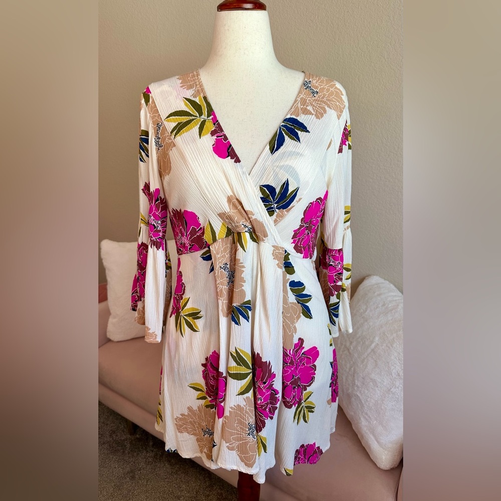 Billabong Women's Divine Mini Dress Above Knee Flounce Sleeve Tropical Women’s M